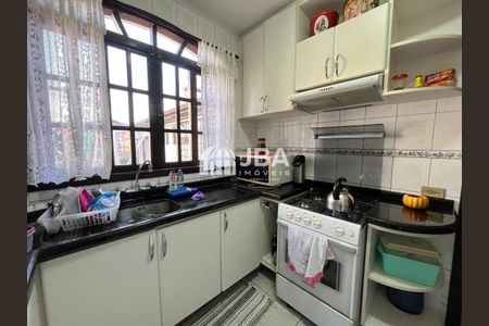 6_photo/94dcfbbf2d.6a6352fa2cb3f7a9-ATLAS-e222a035-bebe-4dac-99e3-0005a2fccd37.jpg de casa à venda com 0 quarto, 203m² em Sítio Cercado, Curitiba