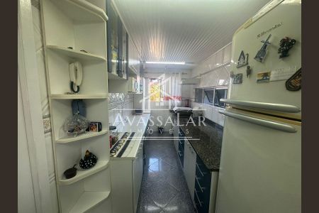 6_photo/94dcfbbffd.8cbbc6e43ead3576-ATLAS-079b360c-7921-43ae-876a-ab93f730f441.jpg de casa à venda com 5 quartos, 457m² em Sítio Cercado, Curitiba