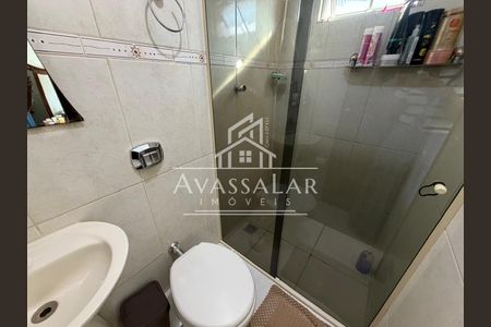 37_photo/94dcfbc031.f0ecc906b832f777-ATLAS-34a5d7a9-9825-44b0-93ad-e5e13255932d.jpg de casa à venda com 1 quarto, 243m² em Sítio Cercado, Curitiba