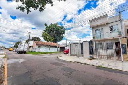 4_photo/94dcfbc079.75bbde61f540e9ef-ATLAS-360322e8-ef09-4e36-ba32-4f6619745fc0.jpg de casa à venda com 3 quartos, 69m² em Sítio Cercado, Curitiba