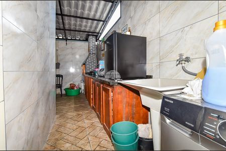 21_photo/94dcfbc079.75bbde61f540e9ef-ATLAS-a1e3573a-e0b1-4b07-9084-dc8d79ede162.jpg de casa à venda com 3 quartos, 69m² em Sítio Cercado, Curitiba