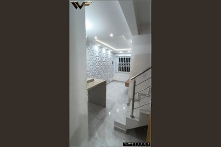 8_photo/94dcfbc07f.8a734c1c2a3b006e-ATLAS-feb084d6-3799-4dde-8124-e9b751f284a7.jpg de casa à venda com 2 quartos, 56m² em Sítio Cercado, Curitiba