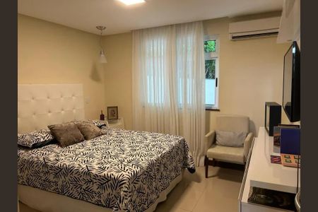 23_photo/94dcfbc0a1.2f15d505e37c7ac5-ATLAS-297ce3fd-a1e1-4c70-866c-8eb8dcd0c573.jpg de casa à venda com 5 quartos, 190m² em Sítio Cercado, Curitiba