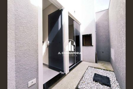 10_photo/94dcfbc0bd.babca6c7f82b9010-ATLAS-7cc48640-850d-44e8-843e-e8473d3b6b9a.jpg de casa à venda com 3 quartos, 80m² em Sítio Cercado, Curitiba