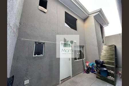 1_photo/94dcfbc0c1.11ceba12b51dba80-ATLAS-6d2f979e-d560-4e1c-bbf1-742b838a9ccd.jpg de casa à venda com 4 quartos, 300m² em Sítio Cercado, Curitiba