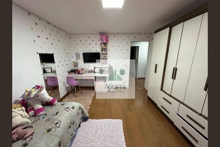 3_photo/94dcfbc0c1.11ceba12b51dba80-ATLAS-cae5ec85-f8c7-4e48-aaed-81a9cc805438.jpg de casa à venda com 4 quartos, 300m² em Sítio Cercado, Curitiba