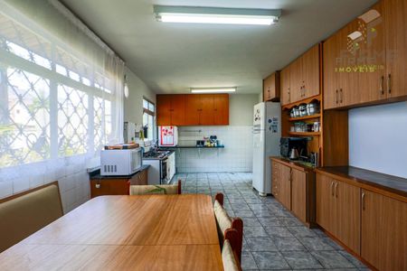 11_photo/94dcfbc0fd.be31b5bde481aac2-ATLAS-e4089e2c-e081-4bfe-8ebd-d57195c30545.jpg de casa à venda com 4 quartos, 510m² em Sítio Cercado, Curitiba