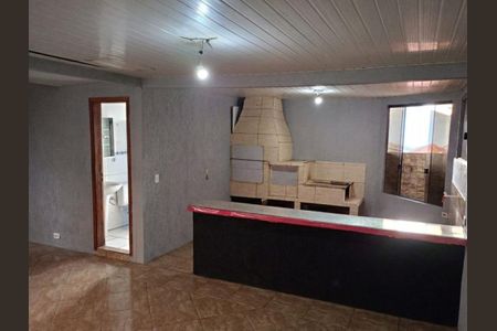 3_photo/94dcfbc1a3.831e71ea232a0959-ATLAS-57019012-bdf5-453e-90ed-0c936dd5b27e.jpg de casa para alugar com 2 quartos, 55m² em Sítio Cercado, Curitiba