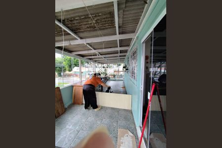 18_photo/94dcfbc231.5034fcd1869f3202-ATLAS-6043f8dc-e36e-4290-a9d0-4e05b8cd5fe6.jpg de casa à venda com 5 quartos, 220m² em Sítio Cercado, Curitiba