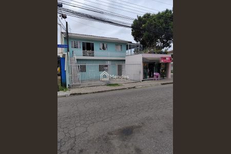 21_photo/94dcfbc231.5034fcd1869f3202-ATLAS-84e63c8e-8b17-4b73-a070-67a2be46fdbc.jpg de casa à venda com 5 quartos, 220m² em Sítio Cercado, Curitiba