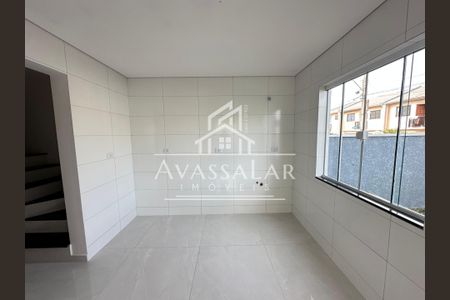 2_photo/94dcfbc245.6721d330cc8d7611-ATLAS-40ae5f31-7a93-4c33-8aae-47d7851aae76.jpg de casa à venda com 3 quartos, 83m² em Sítio Cercado, Curitiba