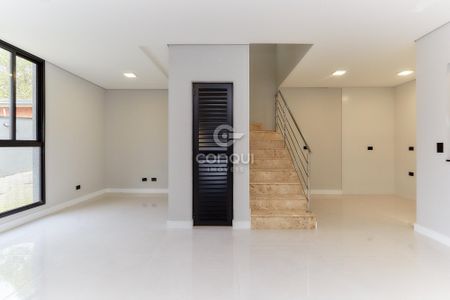 3_photo/94dcfbc291.eb4747a7722cd593-ATLAS-1f707f2f-5d6f-498c-8c1f-a22d64cdfadd.jpg de casa à venda com 3 quartos, 137m² em Sítio Cercado, Curitiba