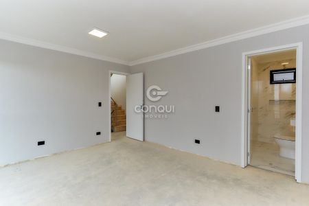 2_photo/94dcfbc291.eb4747a7722cd593-ATLAS-b629b29a-36b2-4a08-ba46-8d065567e6ed.jpg de casa à venda com 3 quartos, 137m² em Sítio Cercado, Curitiba