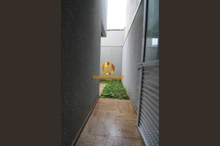 11_photo/94dcfbc47d.5034fcd1869f3202-ATLAS-20ada39e-752e-41bb-b98b-6a08dcd0ce07.jpg de casa à venda com 2 quartos, 82m² em Sítio Cercado, Curitiba