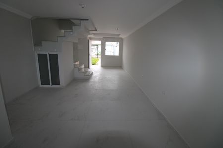 3_photo/94dcfbc47d.5034fcd1869f3202-ATLAS-48455ac6-18c3-4b3c-9e1b-e9129d89c6ec.jpg de casa à venda com 1 quarto, 85m² em Sítio Cercado, Curitiba