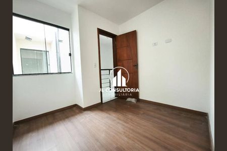 1_photo/94dcfbc4db.2f1b55aabc72b06f-ATLAS-cf0b398f-a090-43cb-bbc4-c5d4a2c10636.jpg de casa à venda com 2 quartos, 56m² em Sítio Cercado, Curitiba