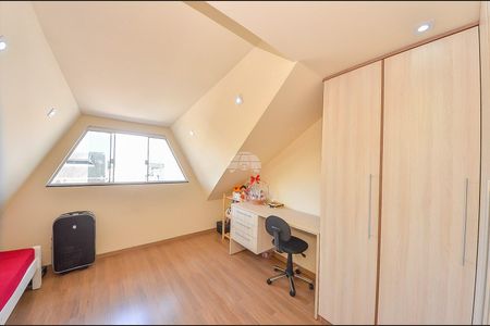 5_photo/94dcfbc5d3.22d99d281daac78a-ATLAS-091288b8-0b52-462b-bf55-062c811ae341.jpg de casa à venda com 3 quartos, 105m² em Sítio Cercado, Curitiba