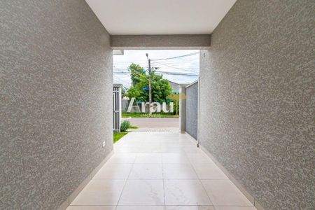 10_photo/94dcfbc61f.71d57c28792d37c8-ATLAS-ba4d6de1-c449-45ac-b6fc-e978641676eb.jpg de casa à venda com 4 quartos, 128m² em Sítio Cercado, Curitiba