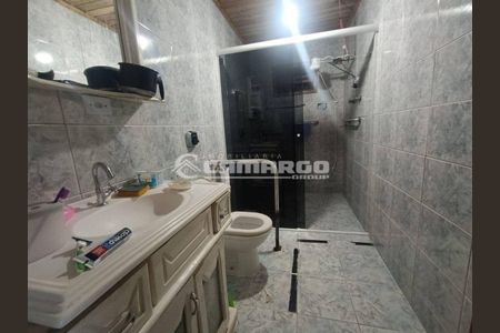 5_photo/94dcfbc64d.23c4224abaac78ed-ATLAS-3c791268-cddd-48b7-9649-ef2965e79a3c.jpg de casa à venda com 3 quartos, 160m² em Sítio Cercado, Curitiba