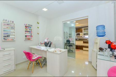 17_photo/94dcfbc67d.2a5ec1c623a0236e-ATLAS-4bc328cf-b88c-4102-91ab-9d41bcd8f2c9.jpg de casa à venda com 4 quartos, 260m² em Sítio Cercado, Curitiba