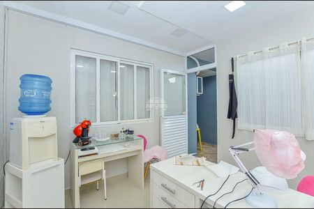 16_photo/94dcfbc67d.2a5ec1c623a0236e-ATLAS-79b3af28-e401-4f92-bba1-604e1f1e308a.jpg de casa à venda com 4 quartos, 260m² em Sítio Cercado, Curitiba