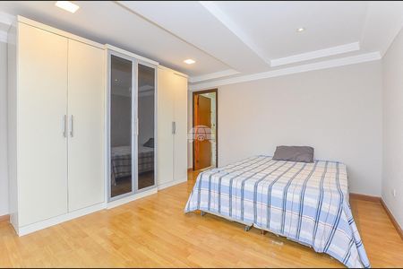 34_photo/94dcfbc67d.2a5ec1c623a0236e-ATLAS-991c68b0-9a85-4199-8f33-4815aa895b9f.jpg de casa à venda com 4 quartos, 260m² em Sítio Cercado, Curitiba