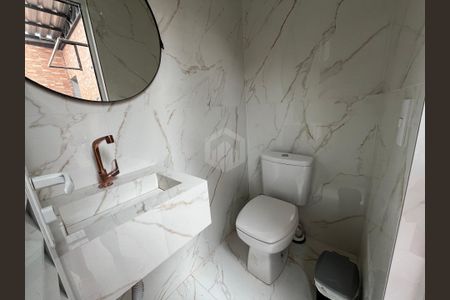 8_photo/94dcfbc693.aa320bc0d5d15275-ATLAS-bb207a6e-2b50-4a65-b2de-d1341dd8fbaf.jpg de casa à venda com 1 quarto, 192m² em Sítio Cercado, Curitiba