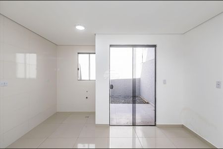 6_photo/94dcfbc70d.8cebfb2e95814332-ATLAS-16edf02a-d3af-4e31-be29-7c3299bc0752.jpg de casa à venda com 3 quartos, 102m² em Sítio Cercado, Curitiba