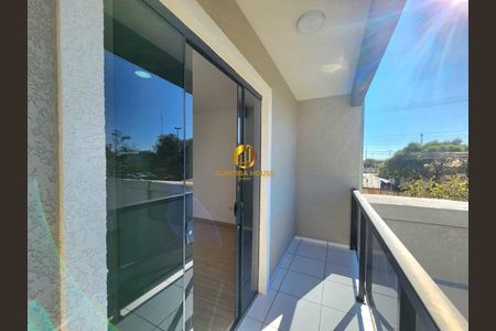 10_photo/94dcfbc70d.8cebfb2e95814332-ATLAS-d420bba1-7dbb-489b-9183-c10d0ba55311.jpg de casa à venda com 3 quartos, 102m² em Sítio Cercado, Curitiba