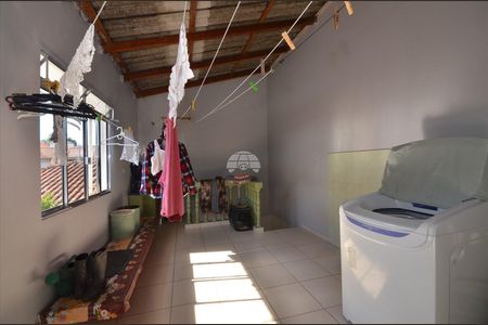 2_photo/94dcfbcc99.bf41b9459dc47d47-ATLAS-c823dbb3-0dc1-4422-888c-b6c21e3d442b.jpg de casa à venda com 5 quartos, 245m² em Alto Boqueirão, Curitiba