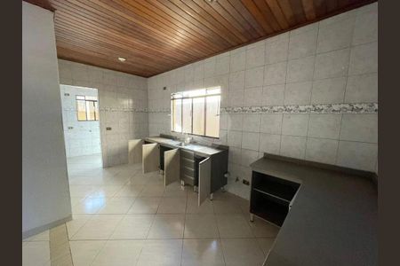 3_photo/94dcfbccb5.74a96c0b2c4b8c29-ATLAS-5277b167-1f93-4a44-a926-a9846a16fe84.jpg de casa à venda com 3 quartos, 140m² em Alto Boqueirão, Curitiba