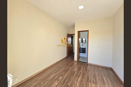 4_photo/94dcfbccbb.0271c2477d241a13-ATLAS-29047192-33a3-4da1-944e-adbfbdc35c4d.jpg de casa à venda com 2 quartos, 87m² em Alto Boqueirão, Curitiba