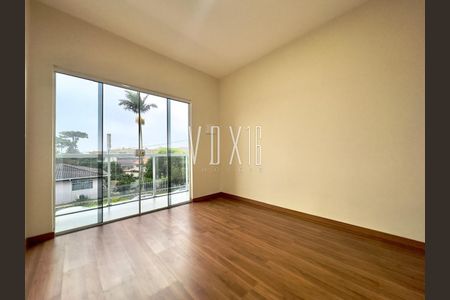 9_photo/94dcfbccbb.49d655132eb04021-ATLAS-6396dffa-e27f-49fc-97e5-e440a42ec85e.jpg de casa à venda com 0 quarto, 87m² em Alto Boqueirão, Curitiba