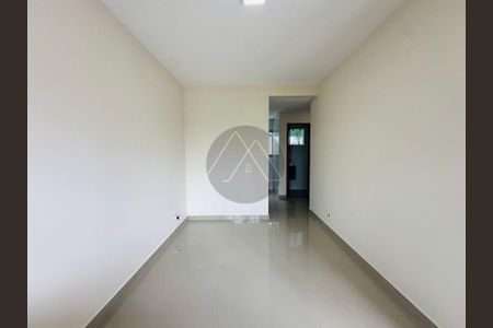 11_photo/94dcfbccbb.e1ad0ffcc7c9578f-ATLAS-872c82af-5dfa-4ba0-9076-904b6c7d022b.jpg de casa à venda com 2 quartos, 87m² em Alto Boqueirão, Curitiba