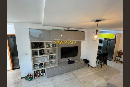 2_photo/94dcfbce95.8ae1cb5ed2a1280b-ATLAS-1c60300a-4a21-48bd-8572-e0e48daaa2e9.jpg de casa à venda com 3 quartos, 256m² em Sítio Cercado, Curitiba