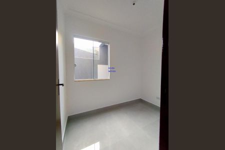 6_photo/94dcfbcfa1.0e5883cd31689f99-ATLAS-71efb4fa-7ed6-46cc-a5b4-8ef5ea7d3f0c.jpg de casa à venda com 2 quartos, 46m² em Sítio Cercado, Curitiba