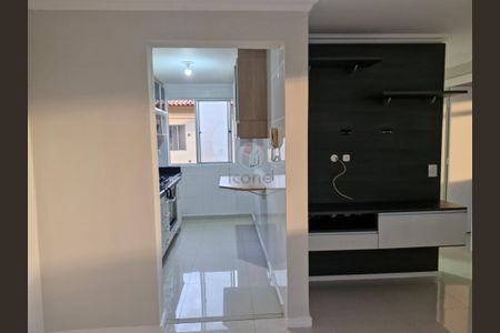 45_photo/94dcfbd0db.d976bc42221cac67-ATLAS-3a79e2cc-77db-464d-b083-995ce324841e.jpg de apartamento à venda com 2 quartos, 45m² em Alto Boqueirão, Curitiba