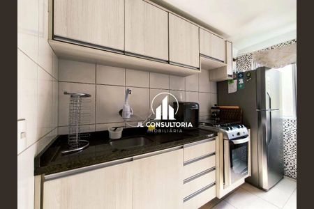 7_photo/94dcfbd101.6c5804336d35e59d-ATLAS-7242dce3-9597-4db9-a72a-157bfa5420fe.jpg de apartamento à venda com 2 quartos, 48m² em Ganchinho, Curitiba