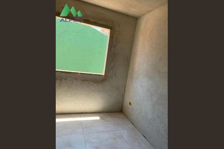 4_photo/94dcfbd4dd.6a54ba887a3c7232-ATLAS-479782b4-b406-42b7-b8b3-d6dc67a7a1bf.jpg de casa à venda com 2 quartos, 60m² em Sítio Cercado, Curitiba