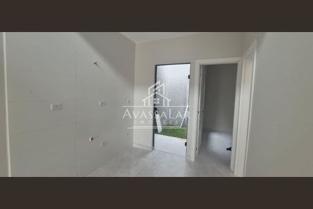 7_photo/94dcfbd70f.08798e92c4495a9b-ATLAS-65a41c15-ac6d-4ecc-954c-df12b7a47aca.jpg de casa à venda com 2 quartos, 42m² em Ganchinho, Curitiba