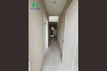 5_photo/94dcfbd70f.97075aea8cc9d34c-ATLAS-4ee95d24-485f-4e4b-be46-395c7edb20c5.jpg de casa à venda com 2 quartos, 42m² em Ganchinho, Curitiba