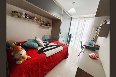 4_photo/94dcfbd715.ccfee957a0edc138-ATLAS-0bee5026-de36-43c5-9e7d-dd4547ec3f21.jpg de casa à venda com 0 quarto, 94m² em Ganchinho, Curitiba
