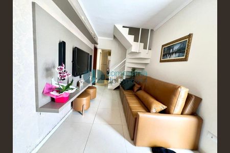 1_photo/94dcfbd715.ccfee957a0edc138-ATLAS-6b60c23d-860b-493d-a0da-e333863d2d5a.jpg de casa à venda com 0 quarto, 94m² em Ganchinho, Curitiba