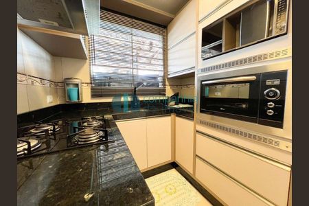 2_photo/94dcfbd715.ccfee957a0edc138-ATLAS-ae44558a-35b3-498b-8cec-2cb5aa3dede4.jpg de casa à venda com 0 quarto, 94m² em Ganchinho, Curitiba