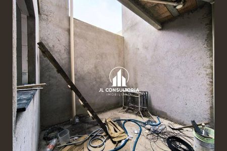 9_photo/94dcfbd717.67c7badfeec30025-ATLAS-00ea46b2-9dd2-4288-98ff-60f50b7a96e0.jpg de casa à venda com 2 quartos, 65m² em Ganchinho, Curitiba