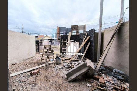 19_photo/94dcfbd717.67c7badfeec30025-ATLAS-67af5709-1a12-4d4e-b8a1-d0159ac73615.jpg de casa à venda com 2 quartos, 65m² em Ganchinho, Curitiba