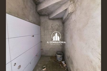 8_photo/94dcfbd717.67c7badfeec30025-ATLAS-ec21f92c-e722-4f82-aac4-0e359624fa1c.jpg de casa à venda com 2 quartos, 65m² em Ganchinho, Curitiba