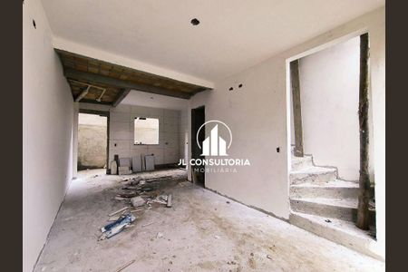 3_photo/94dcfbd717.b6f7ef08af7ae403-ATLAS-e2ca9467-7214-43d9-8bbd-ddc3a212d511.jpg de casa à venda com 2 quartos, 70m² em Ganchinho, Curitiba