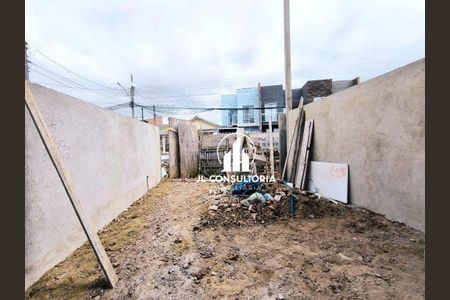 19_photo/94dcfbd717.b6f7ef08af7ae403-ATLAS-ea14756d-eaa1-4b12-8d4d-598fda3cee79.jpg de casa à venda com 2 quartos, 70m² em Ganchinho, Curitiba