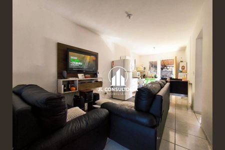 4_photo/94dcfbd777.575c4b97023cadef-ATLAS-2c7d16f2-7c14-4dfd-a2a4-e3586f15b281.jpg de casa à venda com 2 quartos, 48m² em Ganchinho, Curitiba